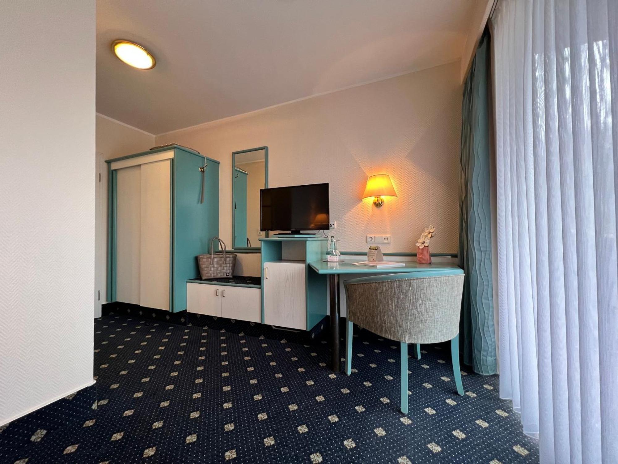 Panorama Hotel Heimbuchenthal Eksteriør billede