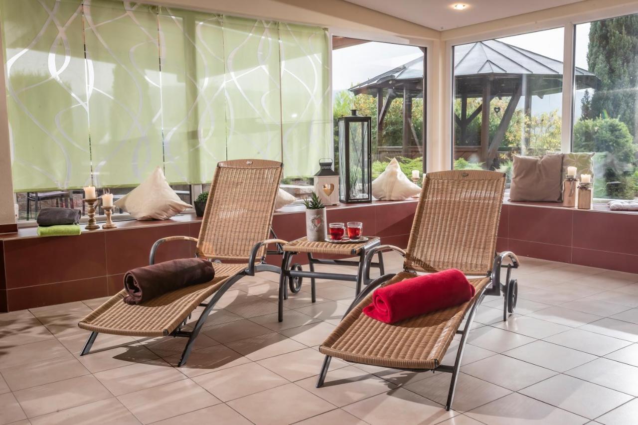 Panorama Hotel Heimbuchenthal Eksteriør billede